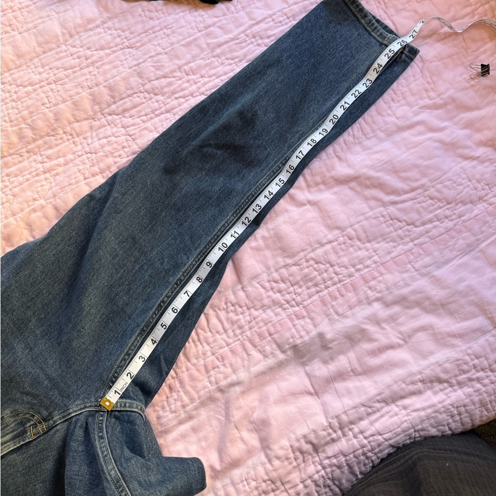 Everlane Curvy Cheeky Jean - Picture 4 of 4